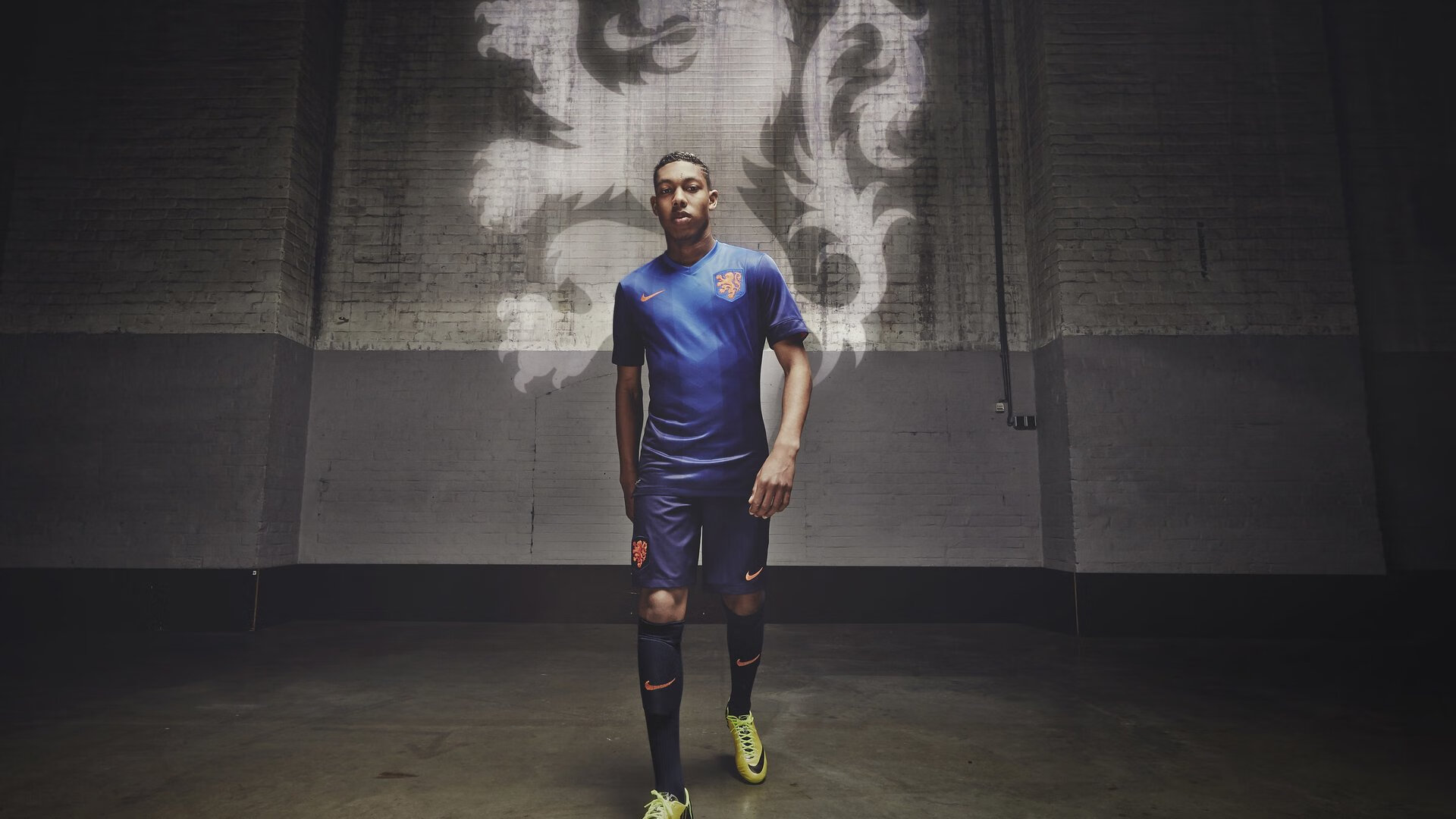 皇冠体育官方入口-生死战德甲前瞻：利拉德伤情更新，费内巴切冲击零封纪录